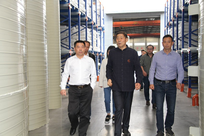 杭州新安江工業(yè)泵-市常務(wù)副市長(zhǎng)俞偉等市領(lǐng)導(dǎo)一行來(lái)公司走訪(fǎng)調(diào)研 (4)